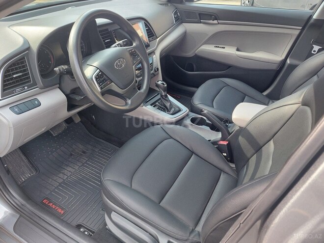 Hyundai Elantra 2017, 140,000 km - 2.0 l - Bakı