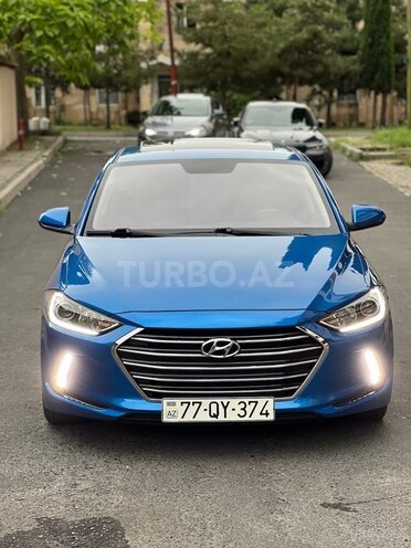 Hyundai Elantra 2017, 8,500 km - 2.0 л - Zaqatala