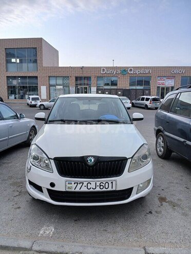 Skoda Fabia 2012, 383,300 km - 1.6 l - Bakı