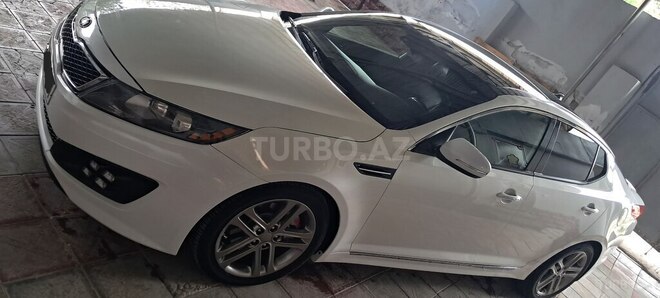 Kia Optima 2013, 150,000 km - 2.0 л - Salyan