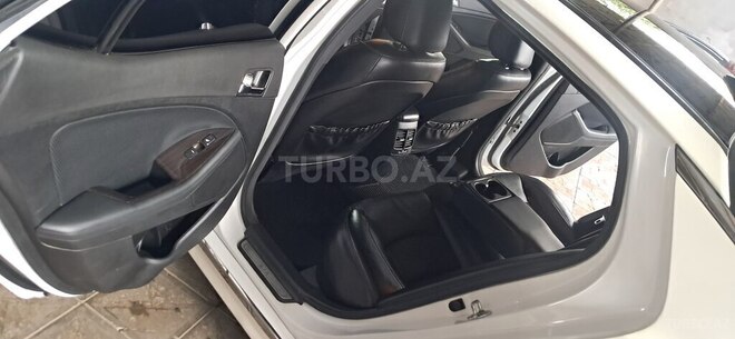 Kia Optima 2013, 150,000 km - 2.0 л - Salyan