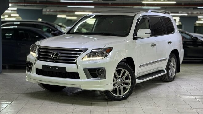 Lexus LX 570-3