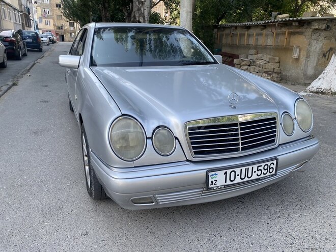 Mercedes E 240 1999, 241,041 km - 2.4 l - Sumqayıt