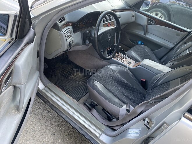 Mercedes E 240 1999, 241,041 km - 2.4 l - Sumqayıt