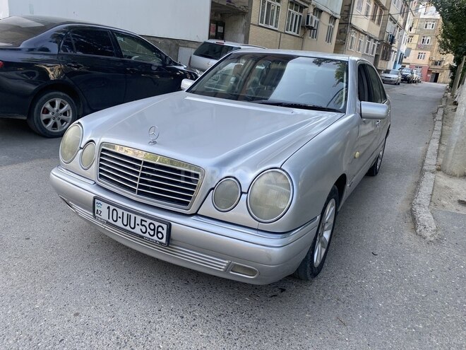Mercedes E 240 1999, 241,041 km - 2.4 l - Sumqayıt