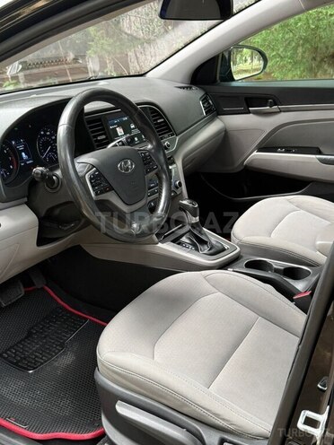 Hyundai Elantra 2018, 119,000 km - 1.4 l - Bakı