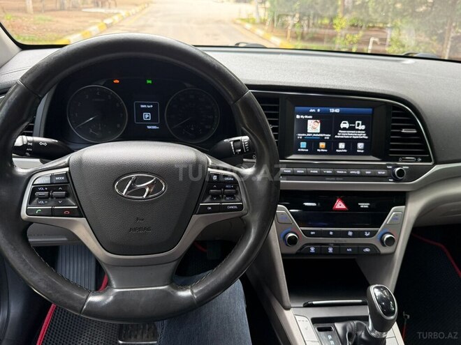 Hyundai Elantra 2018, 119,000 km - 1.4 l - Bakı