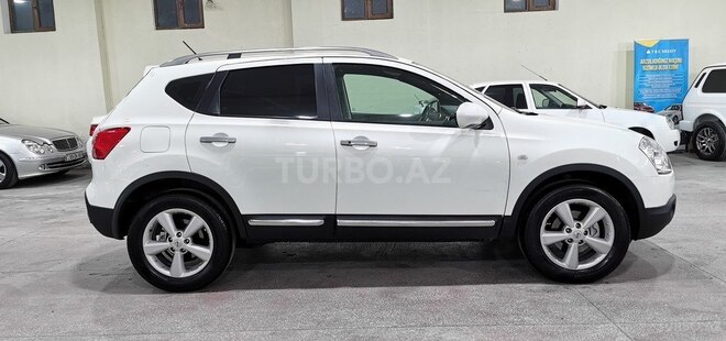 Nissan Qashqai-10