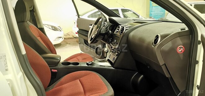 Nissan Qashqai-21