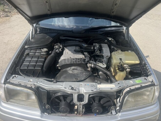 Mercedes C 220 1994, 365,233 km - 2.2 l - Gəncə
