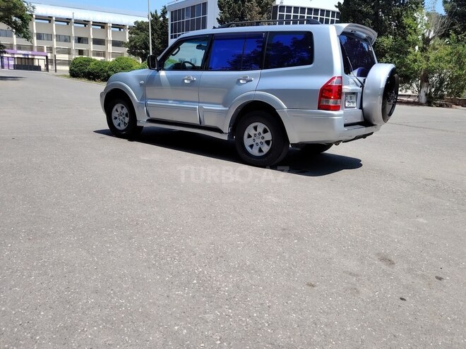 Mitsubishi Pajero 2005, 302,000 km - 3.0 l - Sumqayıt
