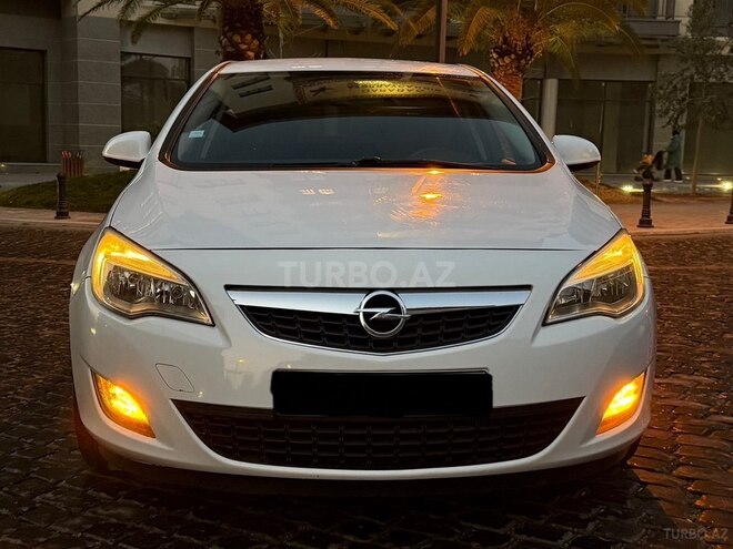 Opel Astra-1