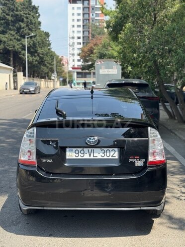 Toyota Prius-6