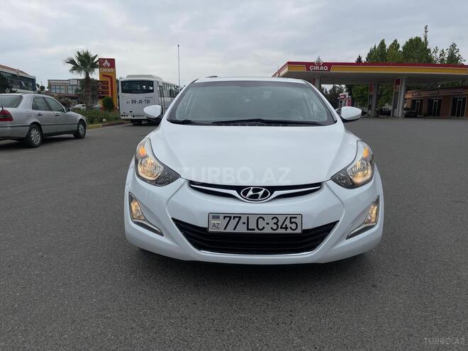 Hyundai Elantra 2015, 212,000 km - 1.8 л - Şirvan