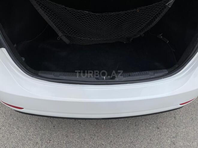 Hyundai Elantra 2015, 212,000 km - 1.8 л - Şirvan