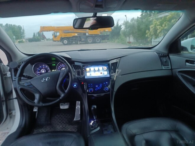 Hyundai Sonata 2010, 200,653 km - 2.4 л - Salyan
