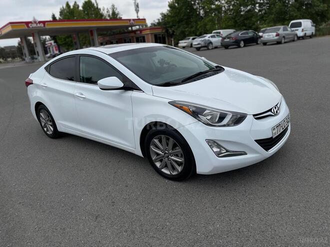 Hyundai Elantra 2015, 212,000 km - 1.8 л - Şirvan