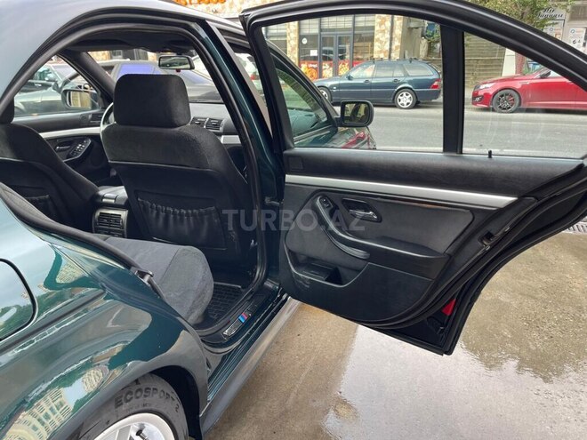 BMW 528 1999, 595,457 km - 2.8 l - Bakı