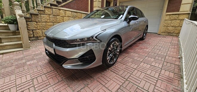 Kia K5-3