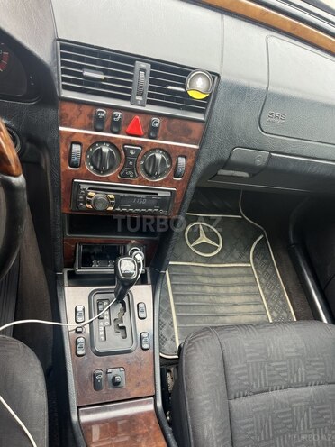 Mercedes C 240 1998, 387,181 km - 2.4 l - Bakı