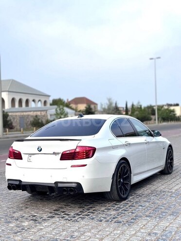 BMW 520 2015, 225,000 km - 2.0 l - Bakı