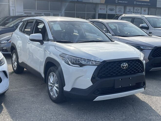 Toyota Corolla Cross 2025, 0 km - 2.0 л - Bakı
