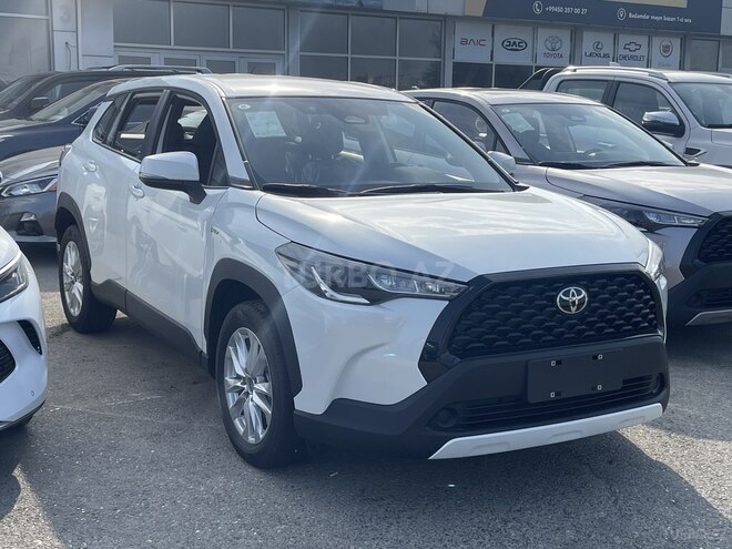 Toyota Corolla Cross 2025, 0 km - 2.0 л - Bakı