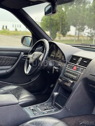 Mercedes C 230 1999, 364,000 km - 2.3 л - Bakı