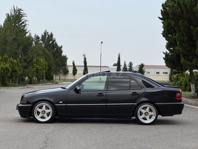 Mercedes C 230 1999, 364,000 km - 2.3 л - Bakı