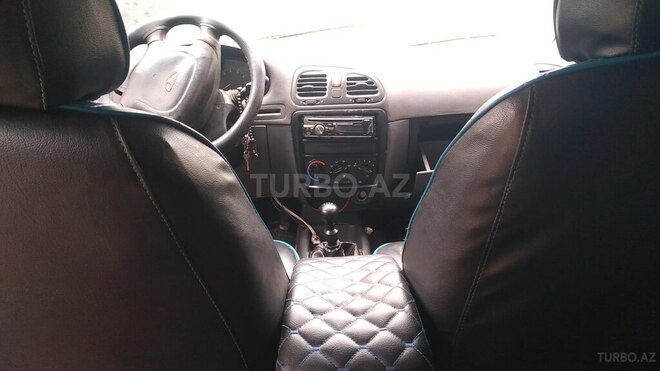 Daewoo Nubira 1998, 21,000 km - 1.6 l - Saatlı