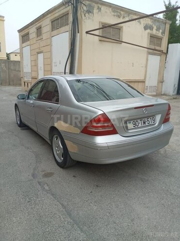 Mercedes C 240 2000, 444,000 km - 2.4 l - Bakı