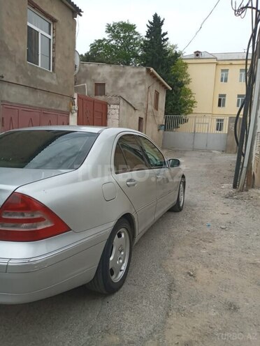 Mercedes C 240 2000, 444,000 km - 2.4 l - Bakı