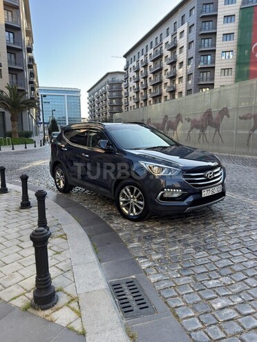 Hyundai Santa Fe 2017, 184,000 km - 2.0 л - Bakı