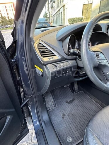 Hyundai Santa Fe 2017, 184,000 km - 2.0 л - Bakı