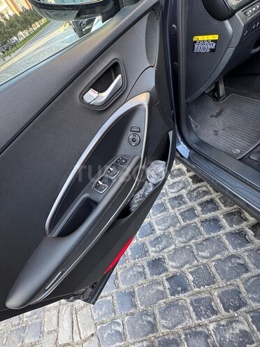 Hyundai Santa Fe 2017, 184,000 km - 2.0 л - Bakı