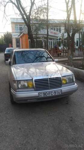 Mercedes E 200 d 1992, 200,000 km - 2.0 л - Qusar