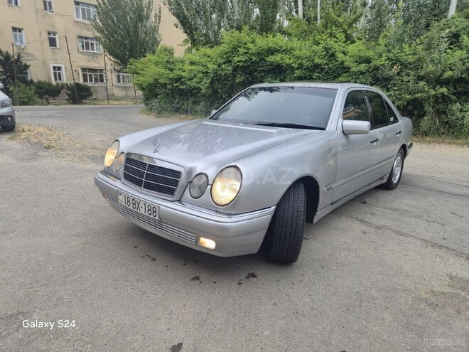 Mercedes E 240 1999, 485,421 km - 2.4 l - Sumqayıt