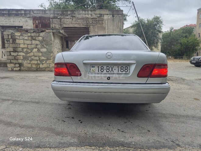 Mercedes E 240 1999, 485,421 km - 2.4 l - Sumqayıt