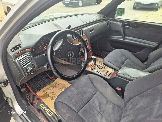Mercedes E 240 1999, 485,421 km - 2.4 l - Sumqayıt