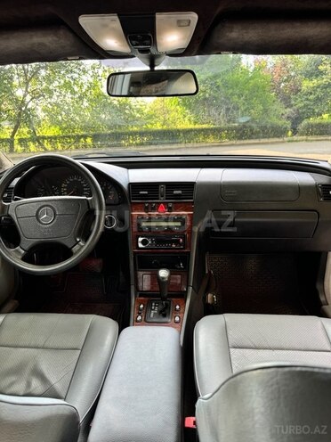 Mercedes C 200 1999, 420,000 km - 2.0 l - Yevlax