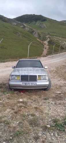 Mercedes E 200 d 1992, 200,000 km - 2.0 л - Qusar