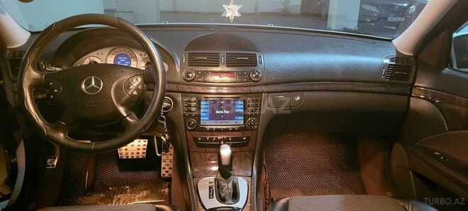 Mercedes E 240 2002, 182,000 km - 2.6 l - Bakı