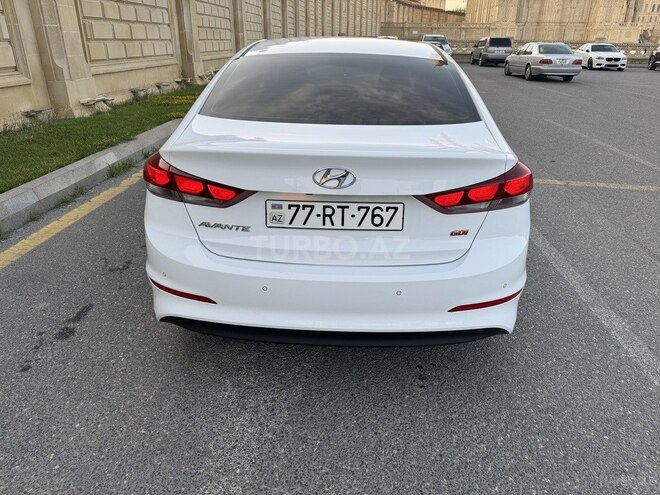 Hyundai Avante 2016, 132,900 km - 1.6 л - Bakı