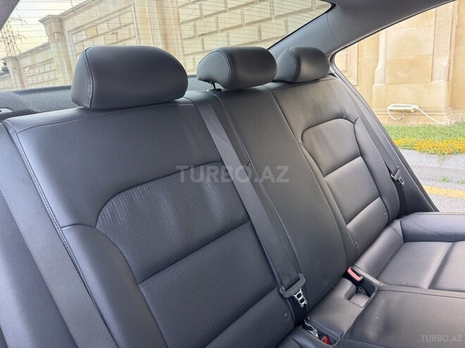 Hyundai Avante 2016, 132,900 km - 1.6 л - Bakı