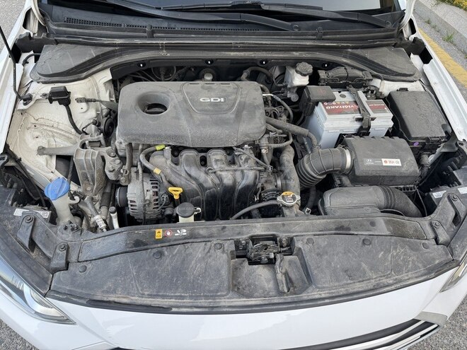 Hyundai Avante 2016, 132,900 km - 1.6 л - Bakı