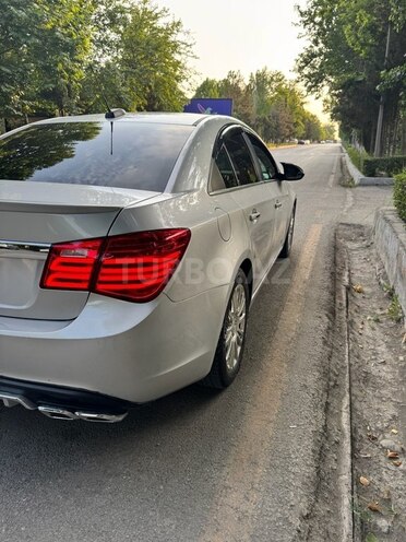 Chevrolet Cruze 2015, 280,000 km - 1.4 л - Yevlax