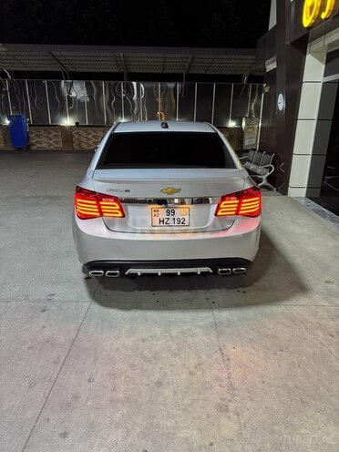 Chevrolet Cruze 2015, 280,000 km - 1.4 л - Yevlax