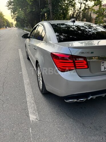 Chevrolet Cruze 2015, 280,000 km - 1.4 л - Yevlax