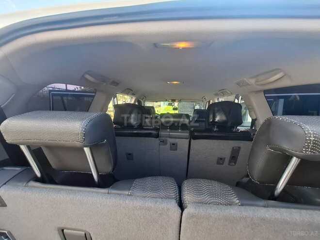 Toyota Land Cruiser Prado 2012, 214,534 km - 2.7 l - Naftalan