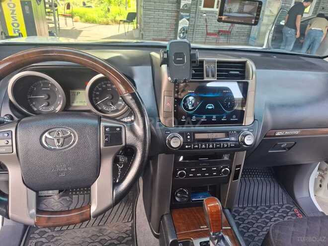 Toyota Land Cruiser Prado 2012, 214,534 km - 2.7 l - Naftalan